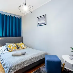 Clicktheflat Wilcza Street Warszawa